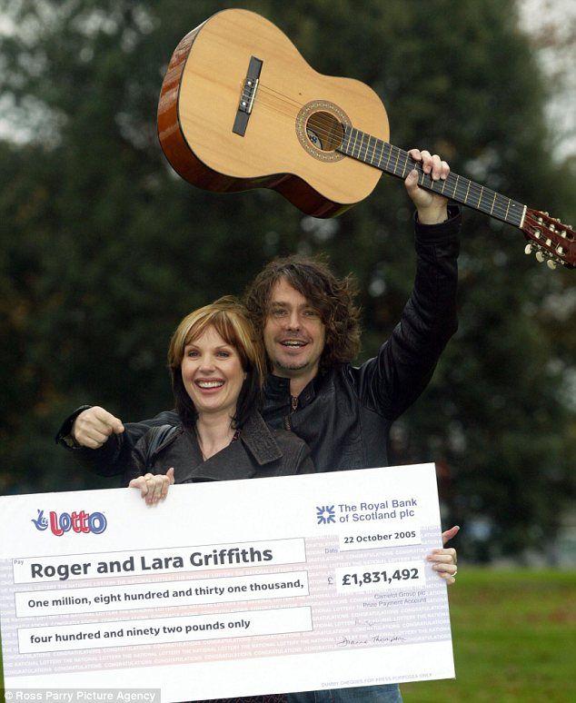 BLESTEMUL banilor nemunciţi. Ce s-a întâmplat cu un câştigător la Loto 200607