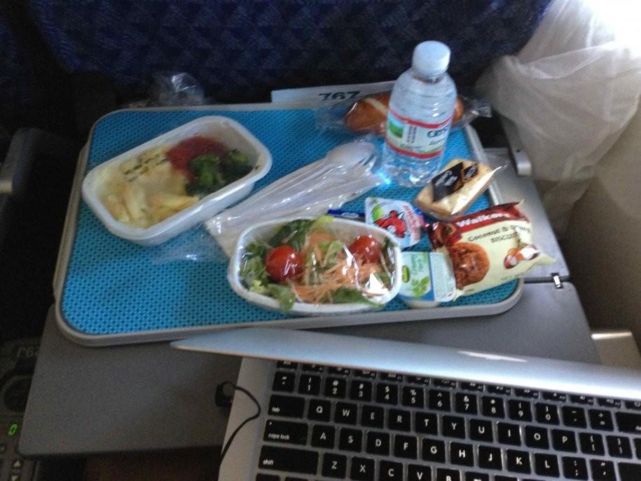 Imagini surprinse în avioanele din SUA. Ce păţesc zilnic mii de călători 200596