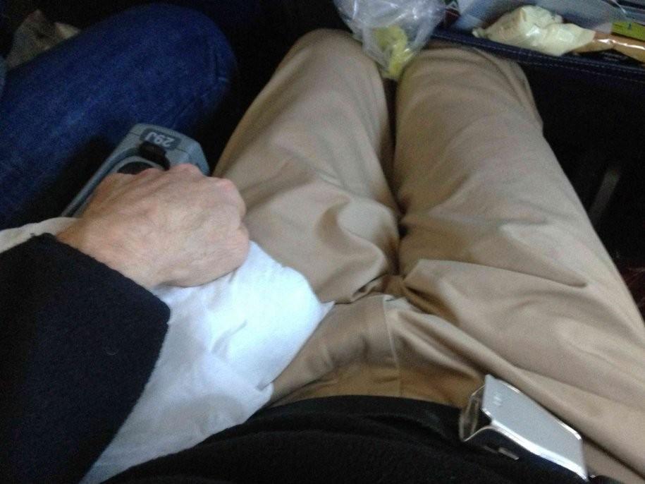 Imagini surprinse în avioanele din SUA. Ce păţesc zilnic mii de călători 200597