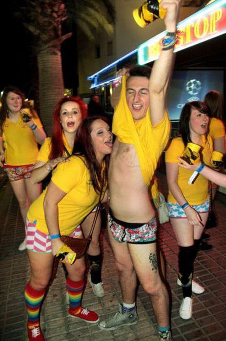 Imaginile care fac de ruşine Marea Britanie. NO COMMENT 200648