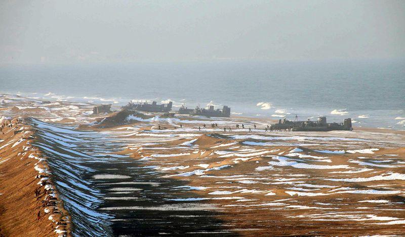 Imaginile cu care Coreea de Nord a MINŢIT întreaga lume. Detaliile pe care nu trebuia să le vadă nimeni 200619