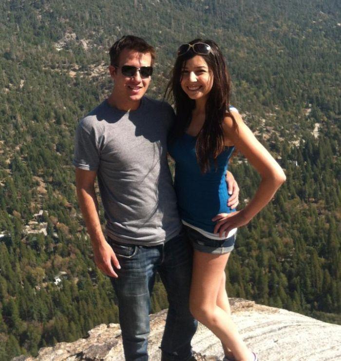 Transformare ABSOLUTĂ. Nici părinţii nu o mai recunosc în fotografii. Cum arată acum "răţuşca cea urâtă" 200594