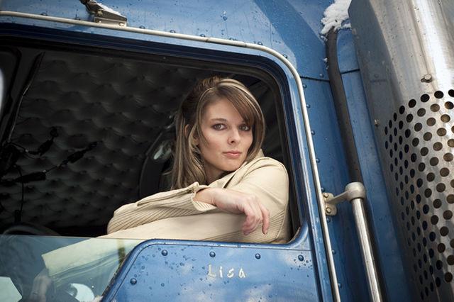 Când se uită la faţa ei, nimeni nu îşi dă seama care este meseria ei. "Are un chip de înger, dar nu credeam că face asta" 200896