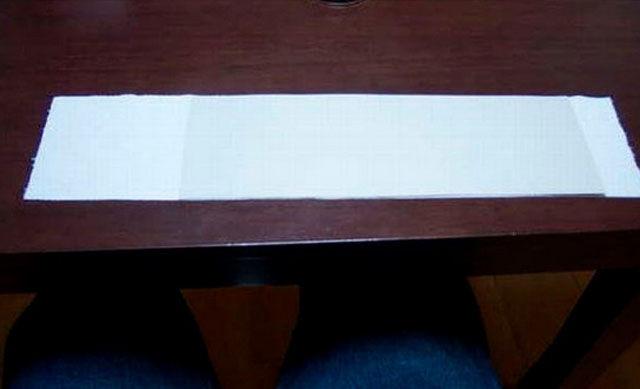 Este cea mai tare farsă de 1 Aprilie pe care i-o poţi face prietenului tău. Nu te va uita toată viaţa :) 201203