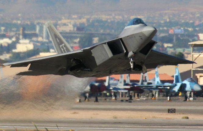 SUA şi Coreea de Sud se pregătesc de război? Americanii trimit avioane de vânătoare pe teritoriul sud-coreean 201238