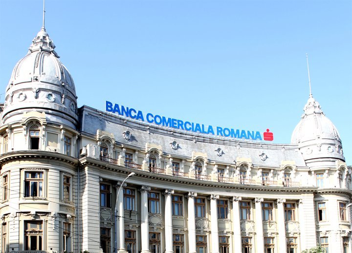 Banca Comerciala Romana isi informeaza clientii cu privire la noile imbunatatiri aduse produselor si serviciilor bancare