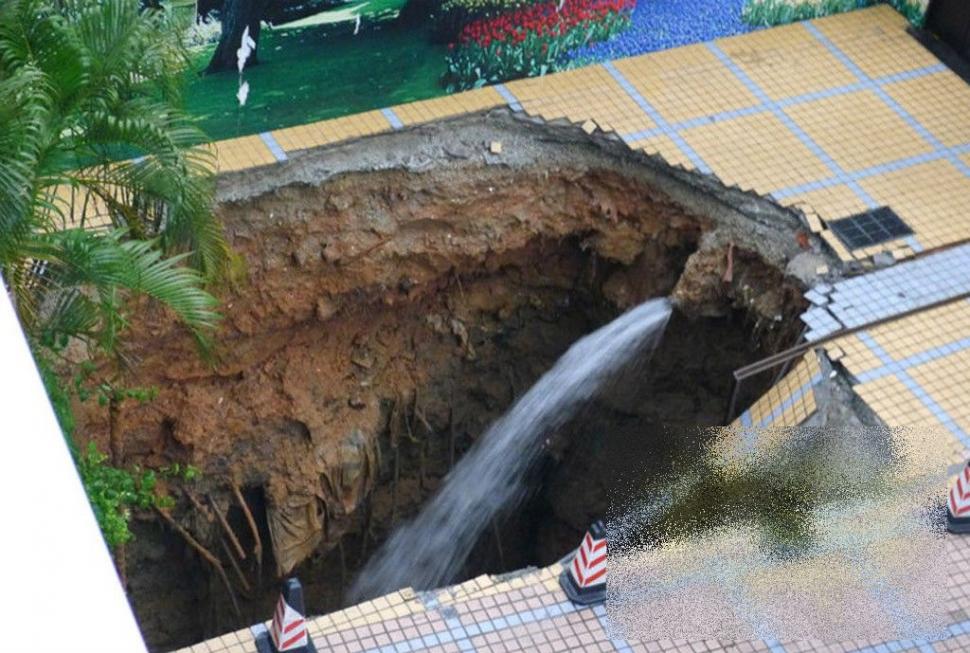 S-a întâmplat în câteva secunde, iar un om a fost pur şi simplu ÎNGHIŢIT. Fenomenul periculos care s-a întâmplat în China 201435