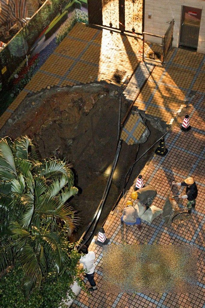 S-a întâmplat în câteva secunde, iar un om a fost pur şi simplu ÎNGHIŢIT. Fenomenul periculos care s-a întâmplat în China 201437