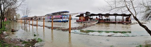 Cod portocaliu de inundaţii pe Dunăre şi în judeţul Satu Mare, pe râul Crasna, până marţi seară 202551