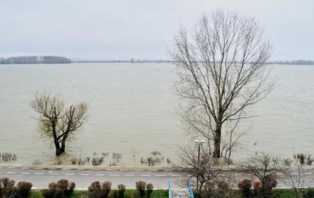Cod portocaliu de inundaţii pe Dunăre şi în judeţul Satu Mare, pe râul Crasna, până miercuri seară 202699