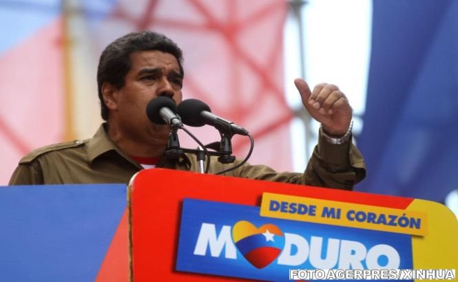 Venezuela îşi închide frontierele înaintea alegerilor prezidenţiale, după ce a denunţat un complot american împotriva lui Maduro