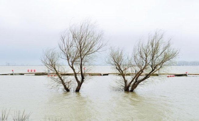 Codul portocaliu de inundaţii a fost ridicat de pe râul Crasna dar se menţine pe Dunăre