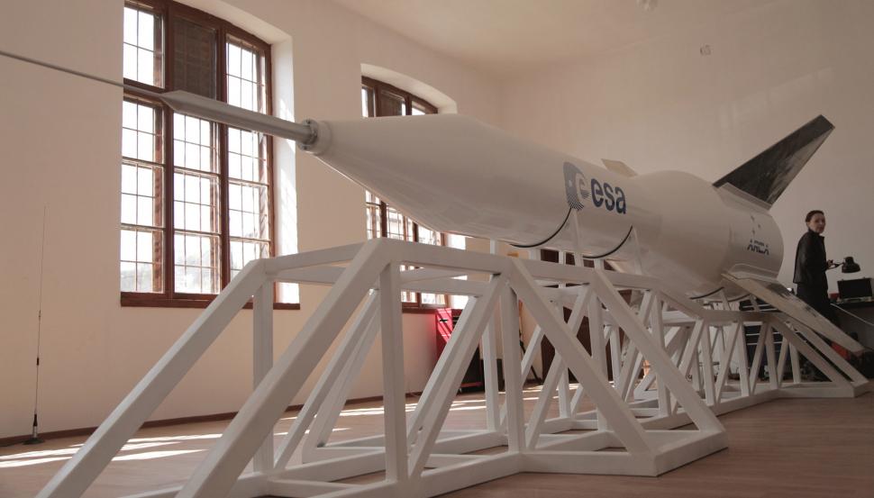 ARCA a încheiat cu succes prima fază a programului ExoMars - High Altitude Drop Test 203592