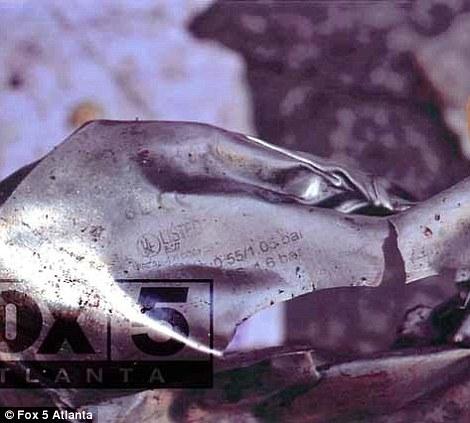 Imagini ULUITOARE de la Boston. Vezi foto cu BOMBA ÎNAINTE de a exploda  203929