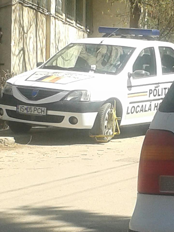 Credeau că pot parca maşina poliţiei pe unde vor ei. Un alt echipaj le-a demonstrat contrariul 204094