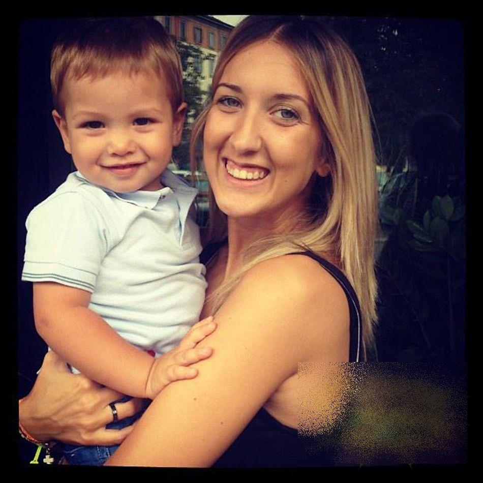 Această fată frumoasă a MURIT după ce a făcut un lucru extrem de popular printre tineri. Înainte, postase pe Facebook poza asta 205215