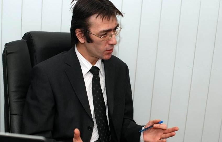 Judecătorul CSM Toni Neacşu, trimis în judecată. Este acuzat de fapte de corupţie şi fals intelectual