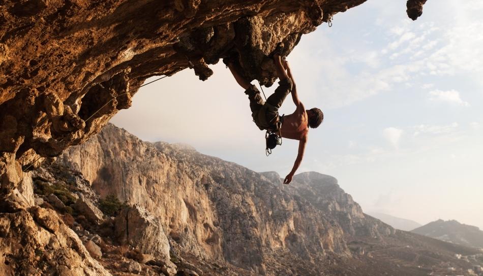 Este primul nevăzător din lume care a cucerit Everestul. Şi-a pierdut vederea, dar a câştigat ambiţia de a ajunge pe cel mai înalt munte 205491
