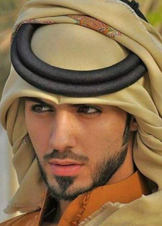 Periculos de frumos. A fost dat afară din Arabia Saudită pentru că e prea arătos. "Femeile erau în pericol" 205502