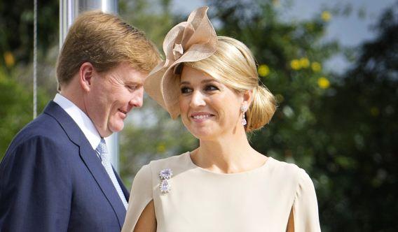 Prinţul Willem-Alexander al Olandei a devenit REGE, după abdicarea mamei sale 206049