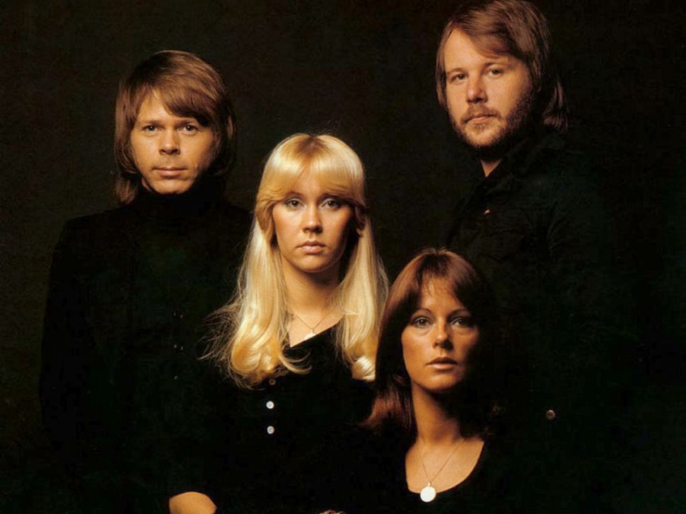 Un muzeu dedicat legendarei trupe ABBA s-a deschis recent la Stockholm