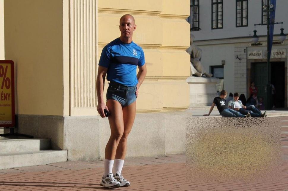 Toţi UNGURII au întors capul pe stradă. Iată imaginea care face furori în ţara vecină 206927