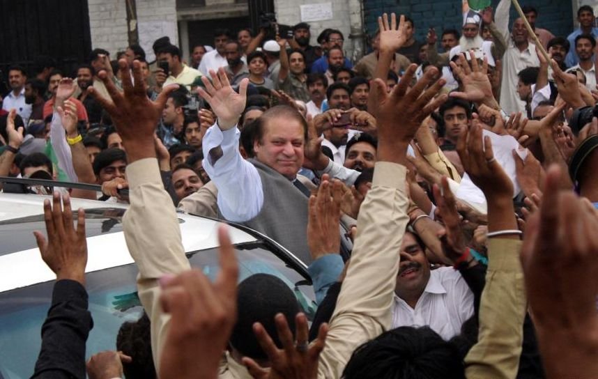 Nawaz Sharif revendică victoria în alegerile parlamentare din Pakistan