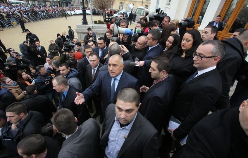 Alegeri în Bulgaria: Numărătoarea paralelă a opoziţiei confirmă victoria partidului lui Borisov