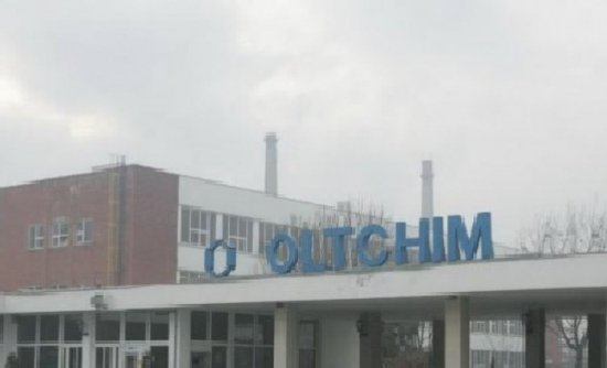 Protestele angajaţilor de la Oltchim şi de la Divizia Petrochimică Bradu s-au încheiat