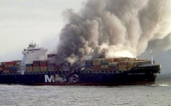 Bomba TOXICĂ din portul Constanţa se pregăteşte SĂ SCAPE de deşeurile periculoase. Autorităţile au instituit o celulă de criză