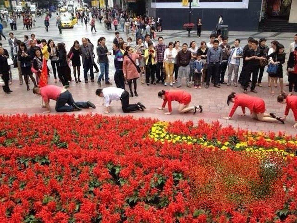 Cum şi-a UMILIT un patron din China angajaţii. "Zici că erau SCLAVI pe plantaţie" 208245