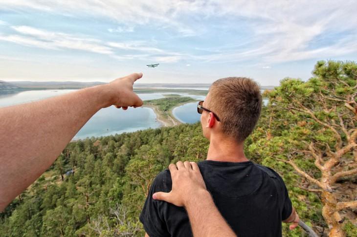 Fotografia celor doi ochi anonimi 208365