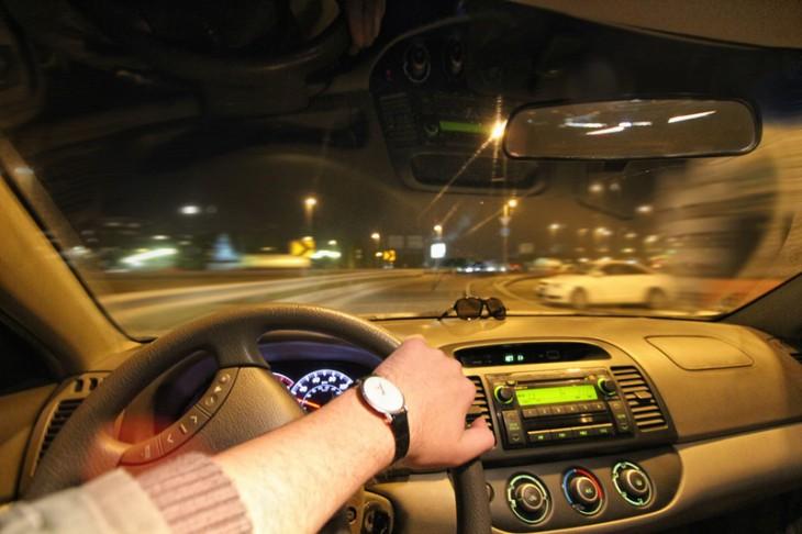 Fotografia celor doi ochi anonimi 208367