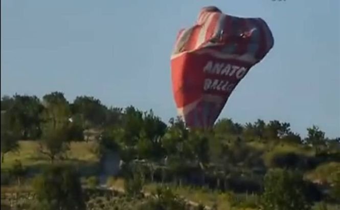 Turcia: Un mort şi 24 de răniţi după prăbuşirea unui balon cu aer cald