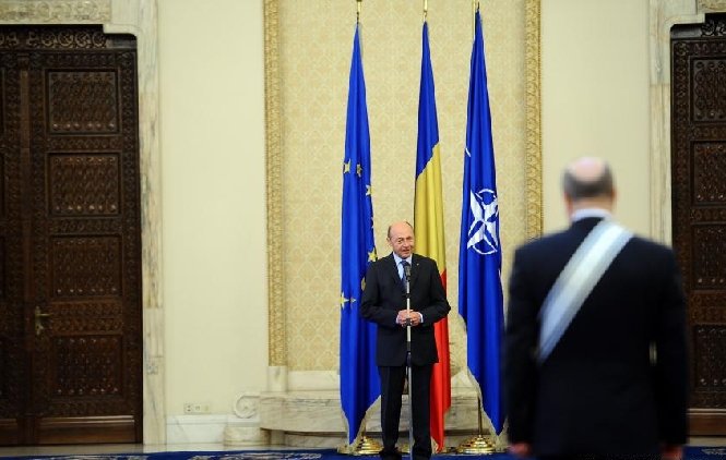 Ambasadorii români în SUA, Rusia şi Israel, rechemaţi de la post de preşedintele Băsescu