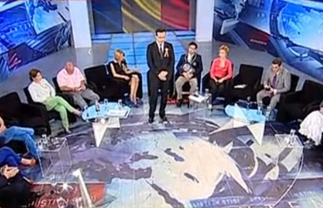 Familia Antena 3 şi cel mai mare drapel din lume. Eroii României, la Sinteza Zilei