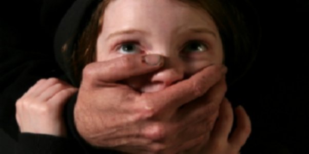 Pedofilul care a violat trei copii a fost condamnat la 21 de ani de închisoare cu executare