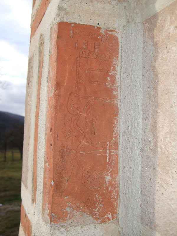 Un EXTRATERESTRU a fost descoperit desenat într-una din cele mai vechi mănăstiri din România. "Nu ne explicăm apariţia lui acolo" 210152