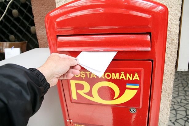 4.000 de angajaţi ai Poştei Române, în pragul concedierii. &quot;Nu există alte soluţii pentru companie&quot;