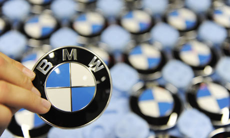 BMW va recruta 25 de tineri şomeri din Spania, pentru &quot;a da înapoi&quot; comunităţilor unde vinde maşini