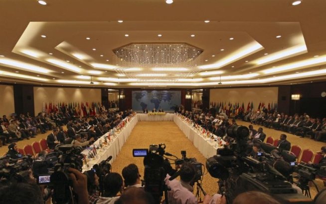 Conferinţa internaţională care va decide soarta Siriei ar putea avea loc în iulie