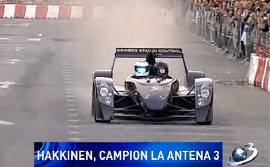 Mika Hakkinen face demonstraţii şi împarte adrenalina cu Victor Ponta
