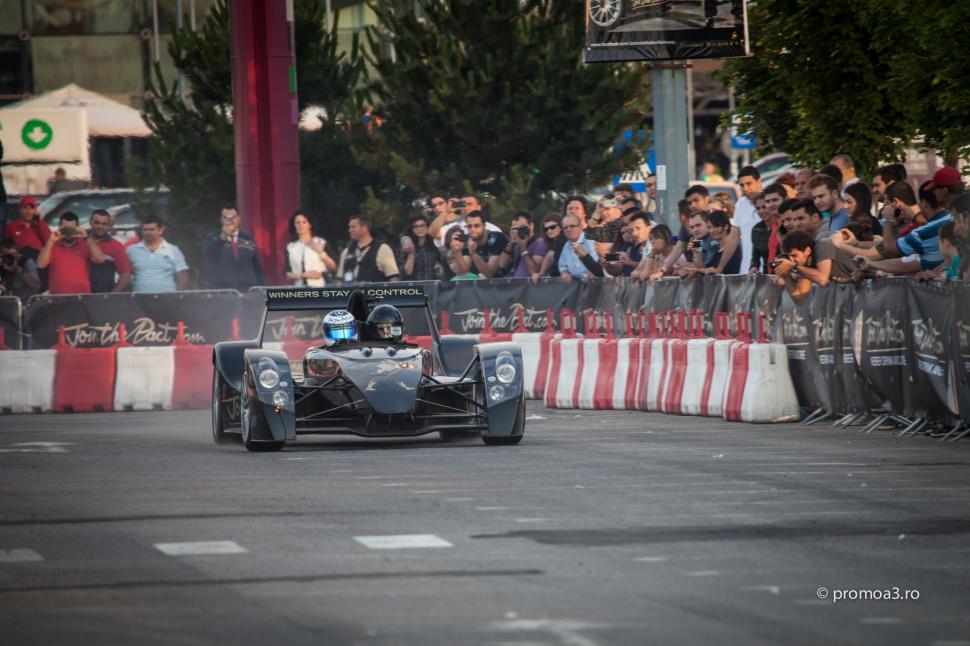 Join the Pact: Mircea Badea a semnat angajamentul de a nu se urca la volan sub influenţa băuturilor alcoolice 211686