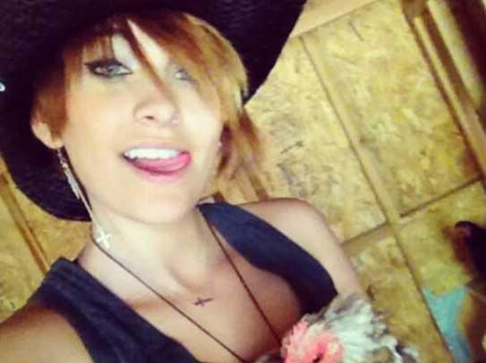 Mesajul ŞOCANT postat de Paris Jackson înainte de a încerca să se SINUCIDĂ: "Toate problemele mele păreau să fi dispărut" 211716