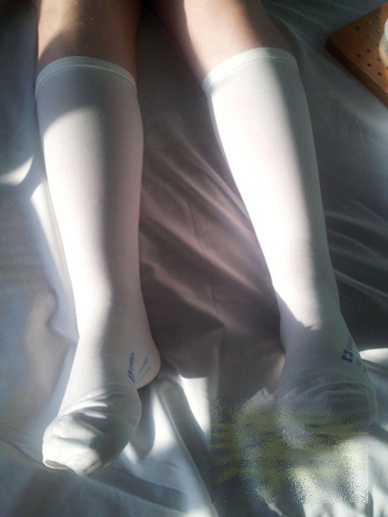 După ce a făcut această fotografie a început COŞMARUL. Ce i s-a întâmplat tinerei de 23 de ani după ce a fost muşcată de un ţântar 211921