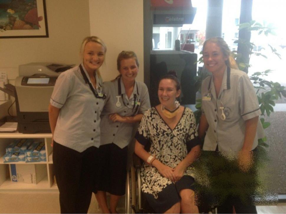 După ce a făcut această fotografie a început COŞMARUL. Ce i s-a întâmplat tinerei de 23 de ani după ce a fost muşcată de un ţântar 211926