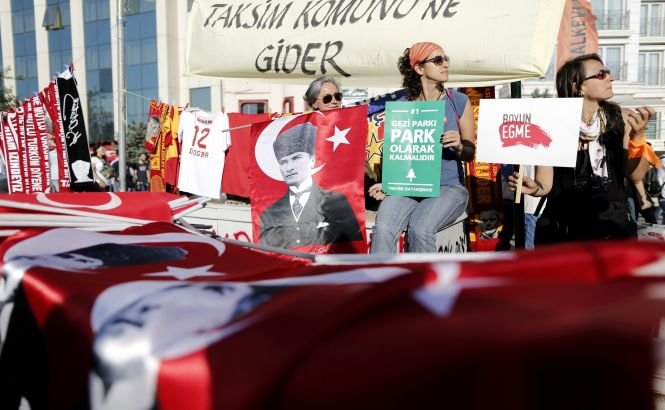 Liderii islamişti din ţările arabe, îngrijoraţi de protestele din Turcia