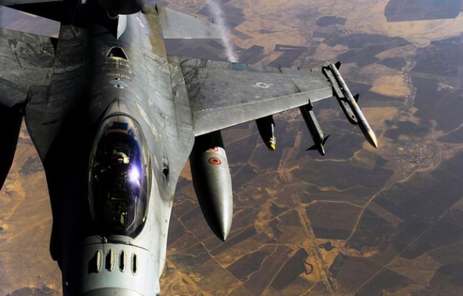 Cât va plăti România statului portughez pentru avioanele F-16. Suma va fi achitată în următorii patru ani