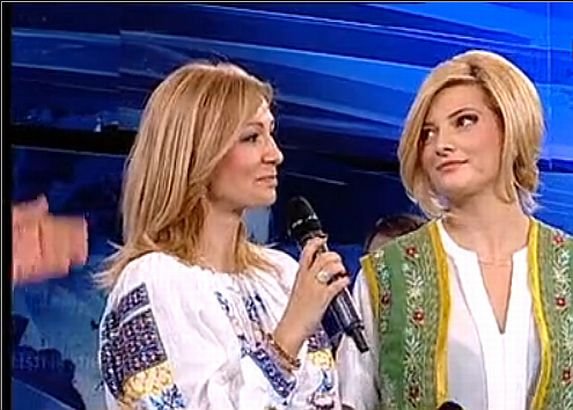 Votaţi CRAIOVA la Referendumul Antena3! Denisa Ţicu şi Anisa Lupu au oferit o surpriză pentru cei care voteaza Ţara Românească