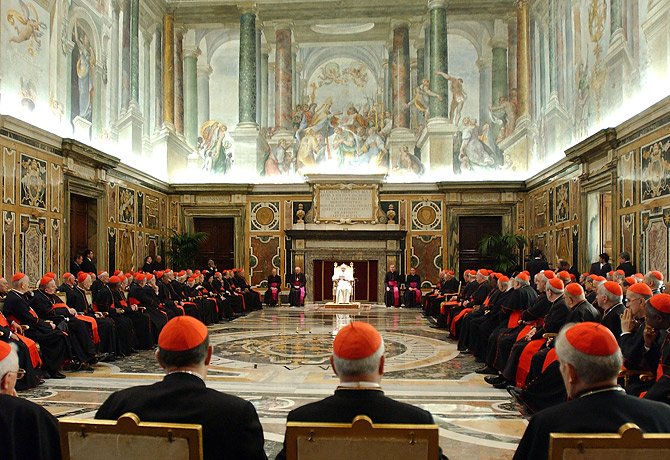 Ce se ASCUNDE între zidurile Vaticanului. ORGIA, recunoscută de Papa Francisc: &quot;E adevărat, se practică aici&quot;